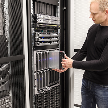 technicien serveur informatique technicien serveur informatique
